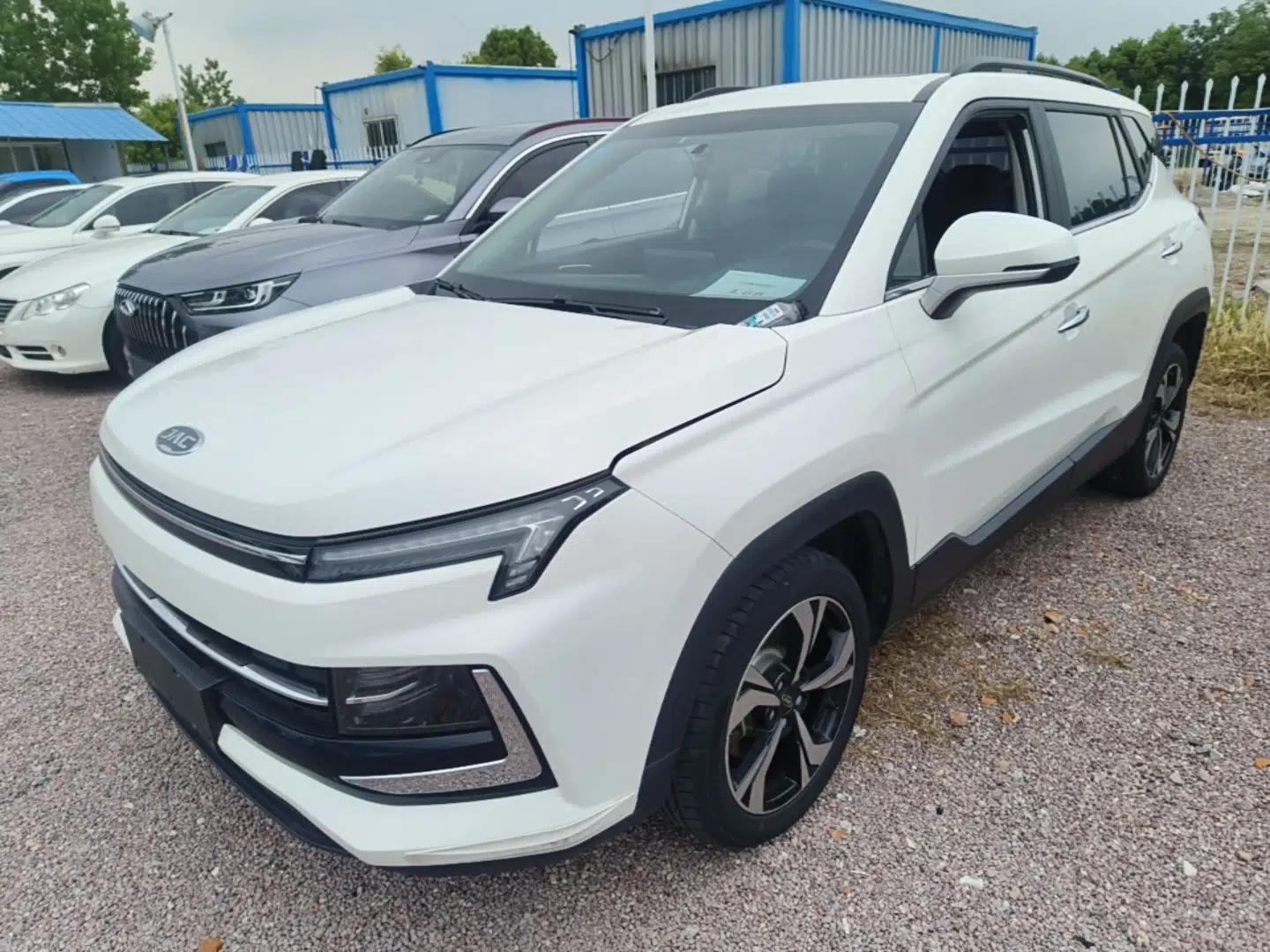 JAC Group X4 2020 1.5T CVT Superior Trim — миниатюра 1