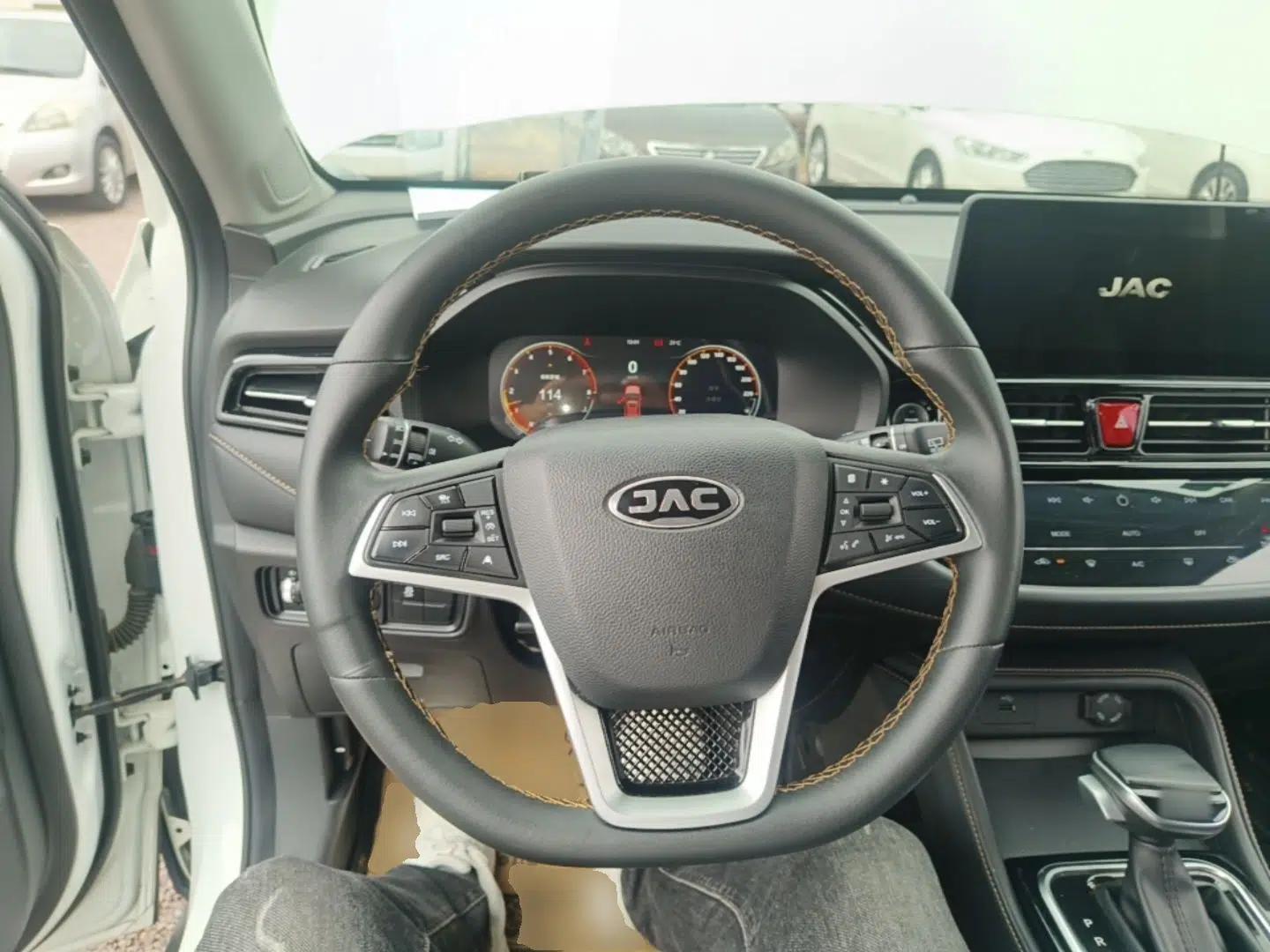 JAC Group X4 2020 1.5T CVT Superior Trim — миниатюра 14