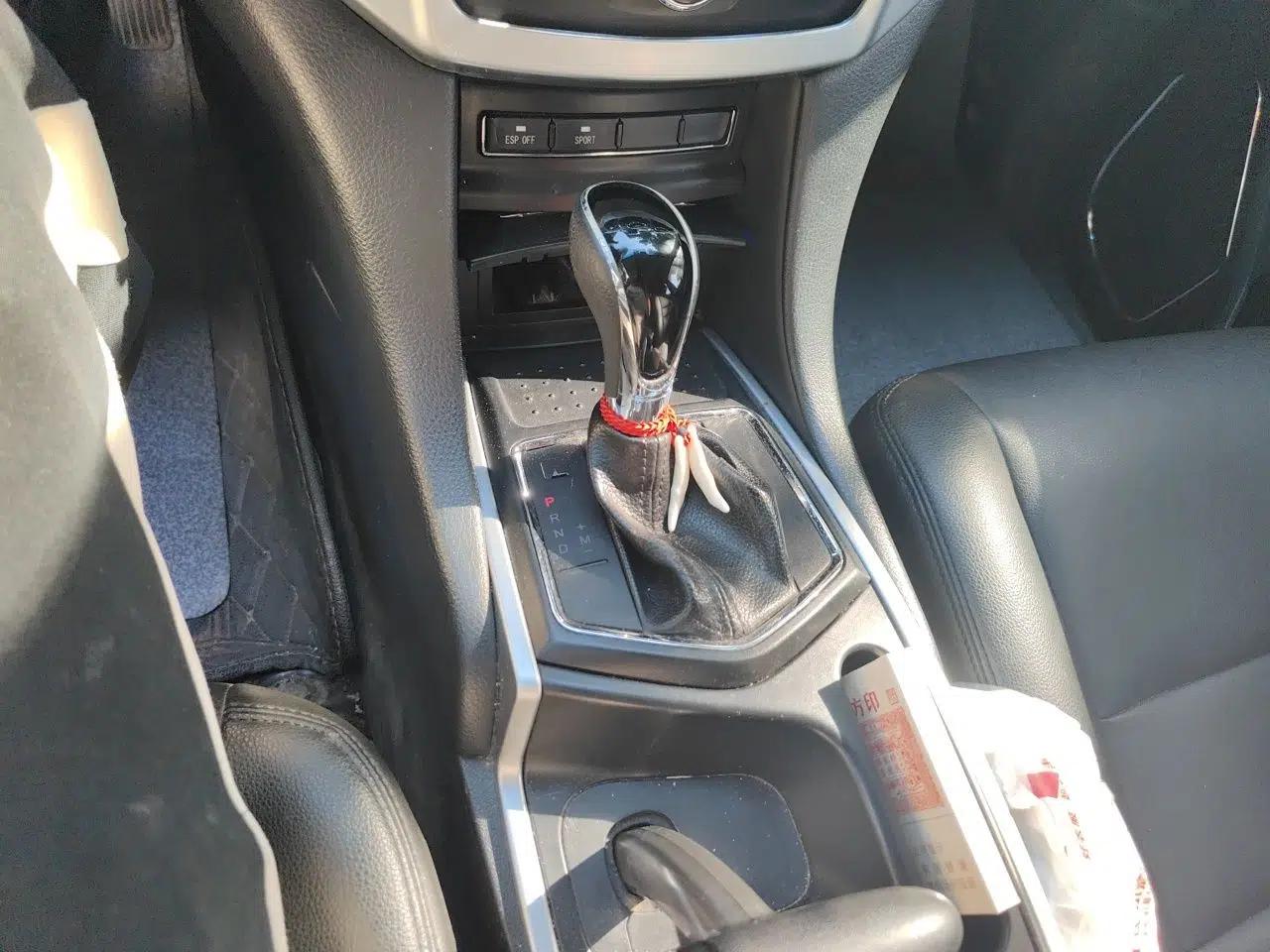 JMC Yusheng S350 2013 2.4T Automatic 2WD Diesel Ultra-Luxury 7-Seater — миниатюра 15
