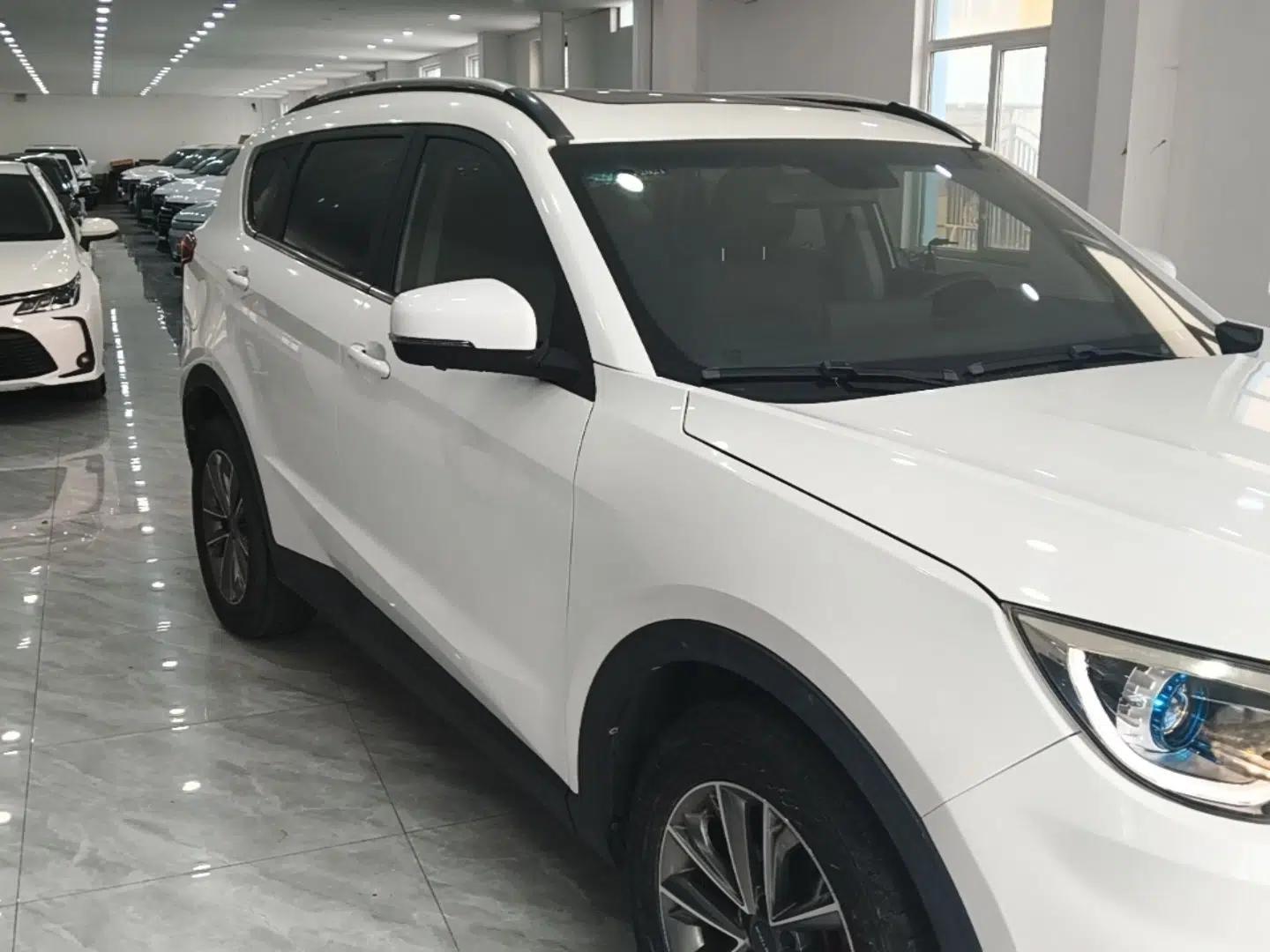 JETOUR X70S 2019 1.5T Automatic Explore Edition China V Standard — миниатюра 3
