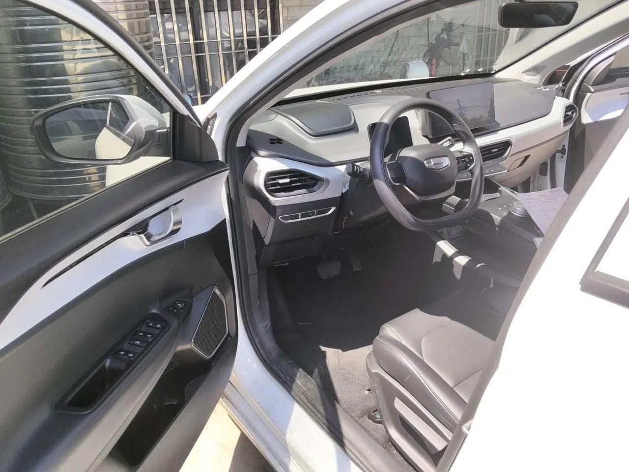Geometry G6 2024 410 KM Luxury Version — миниатюра 17