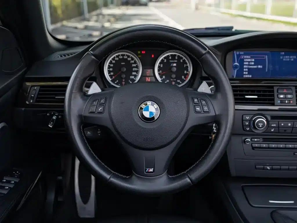 2009 BMW M3 Convertible — миниатюра 11