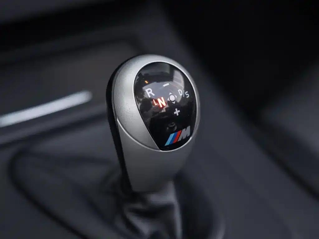 2009 BMW M3 Convertible — миниатюра 15