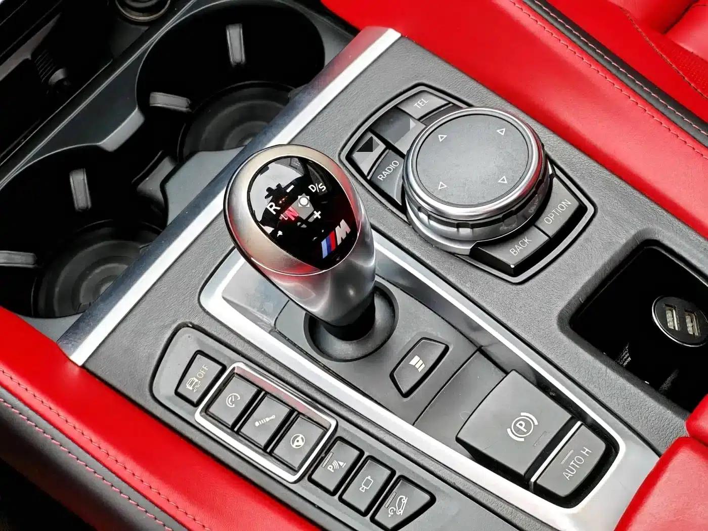 2015 BMW X5 M — миниатюра 11