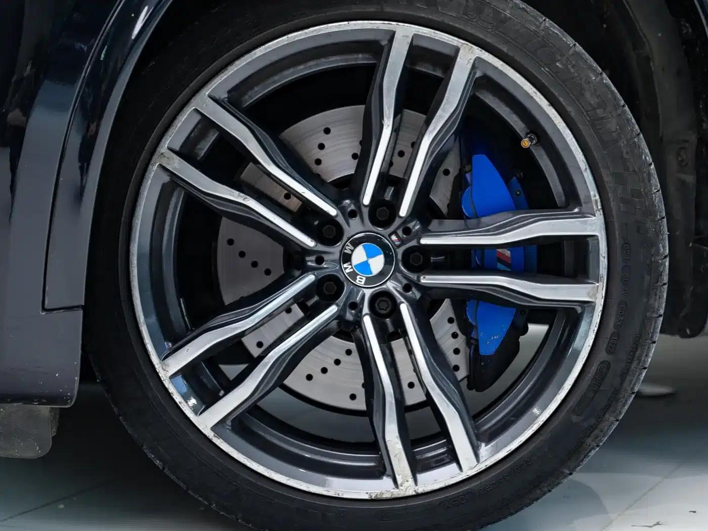 2015 BMW X5 M — миниатюра 21