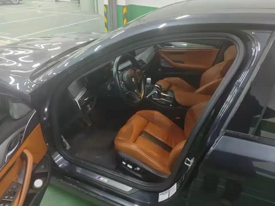2018 BMW M5 — миниатюра 2