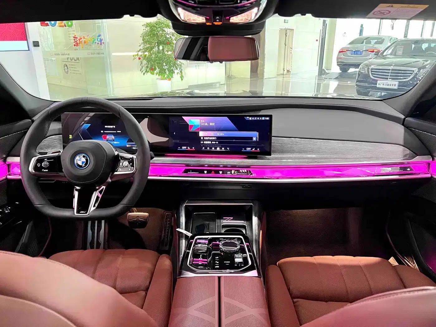 BMW i7 2023 eDrive50L M Sport Package — миниатюра 8