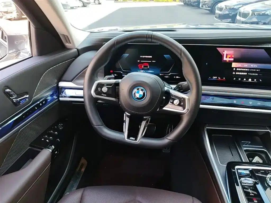 BMW i7 2023 eDrive50L Leading M Sport Package — миниатюра 16