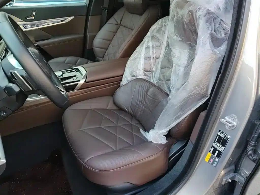 BMW i7 2023 eDrive50L Leading M Sport Package — миниатюра 21