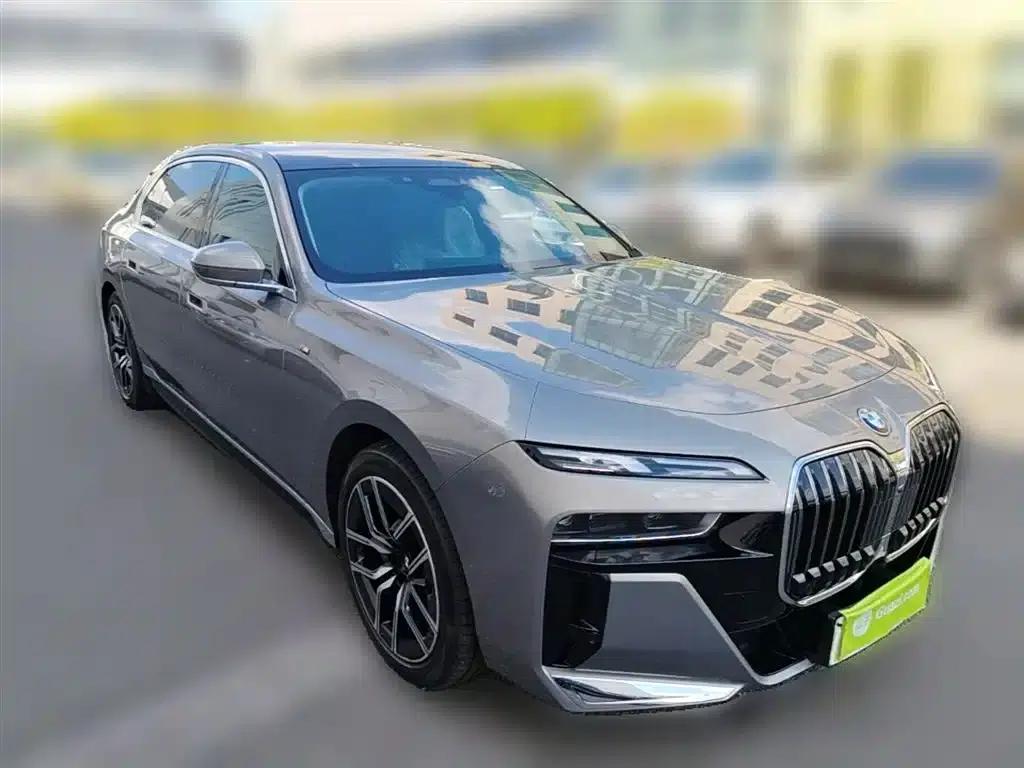 BMW i7 2023 eDrive50L Leading M Sport Package — миниатюра 7