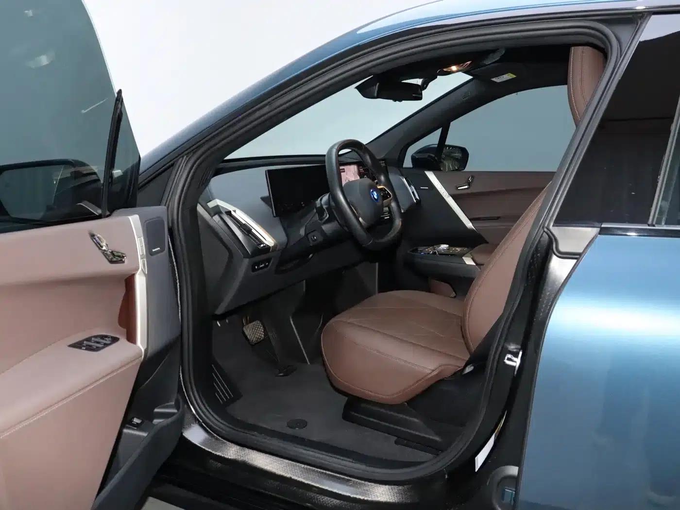 BMW iX 2022 xDrive40 — миниатюра 14