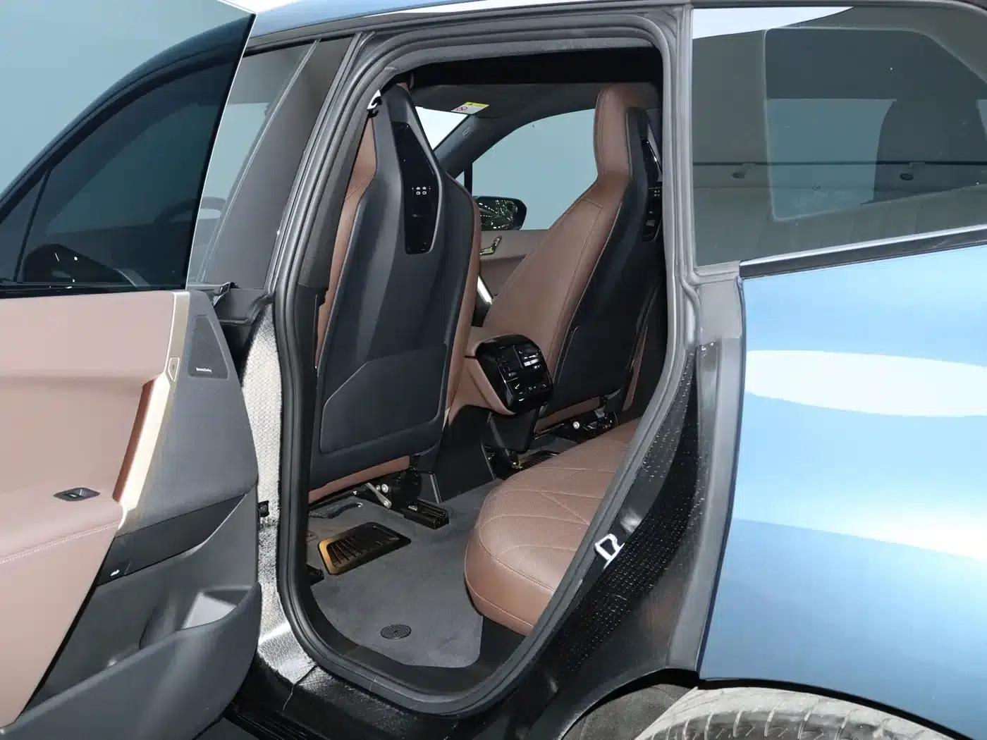 BMW iX 2022 xDrive40 — миниатюра 15