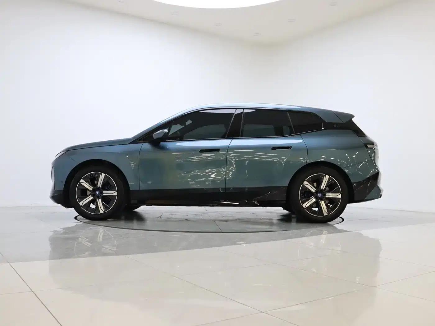 BMW iX 2022 xDrive40 — миниатюра 7