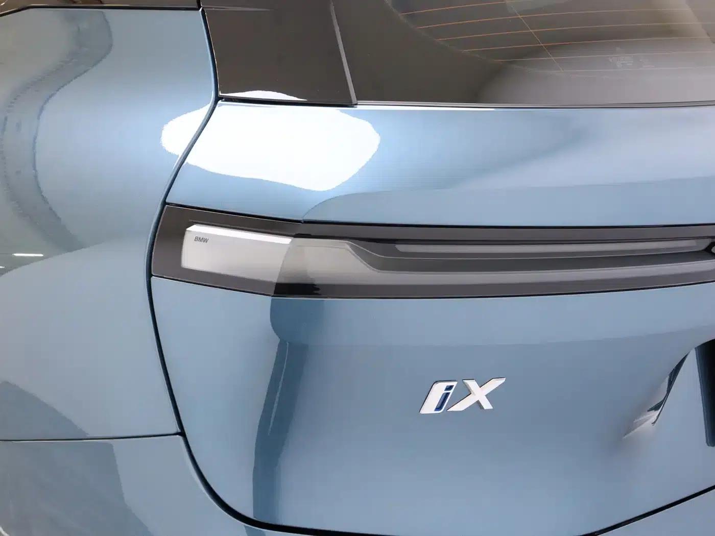 BMW iX 2022 xDrive40 — миниатюра 10