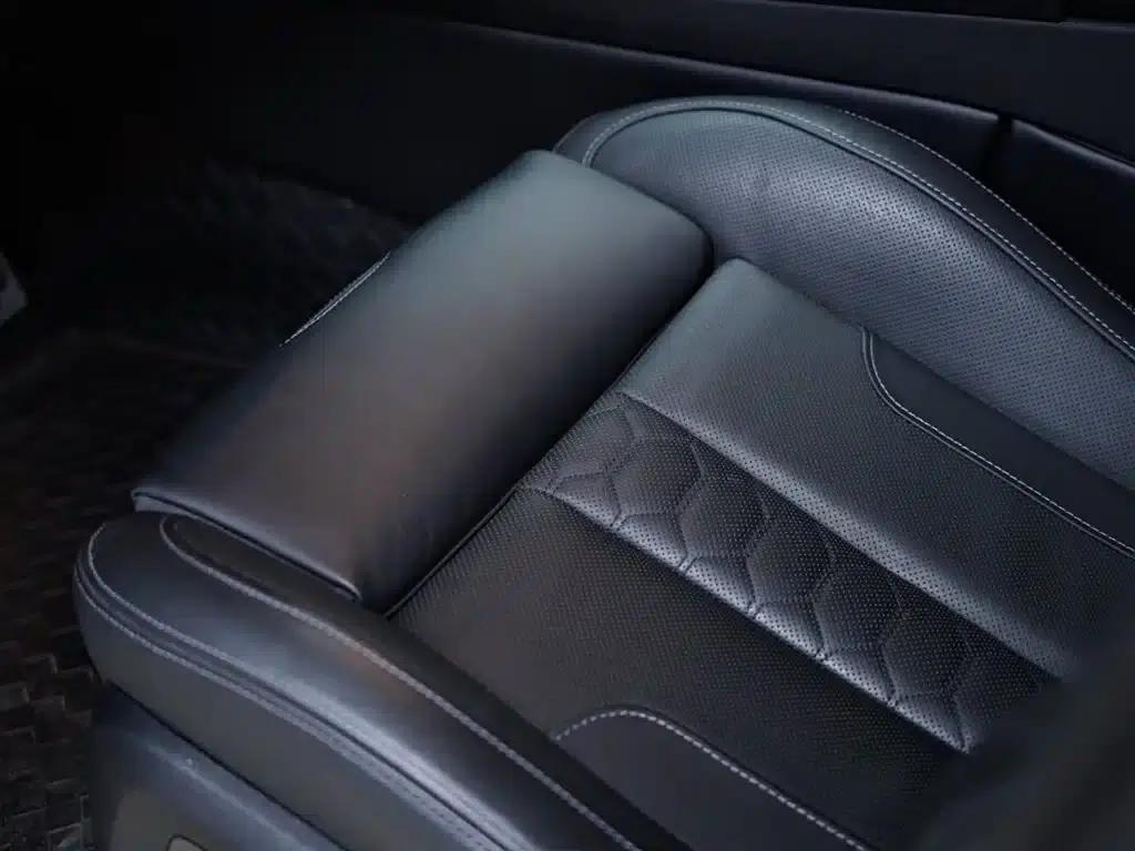 2022 BMW X6 M — миниатюра 33