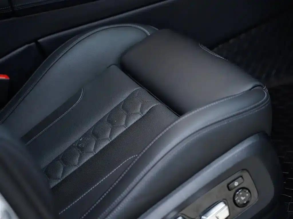2022 BMW X6 M — миниатюра 41