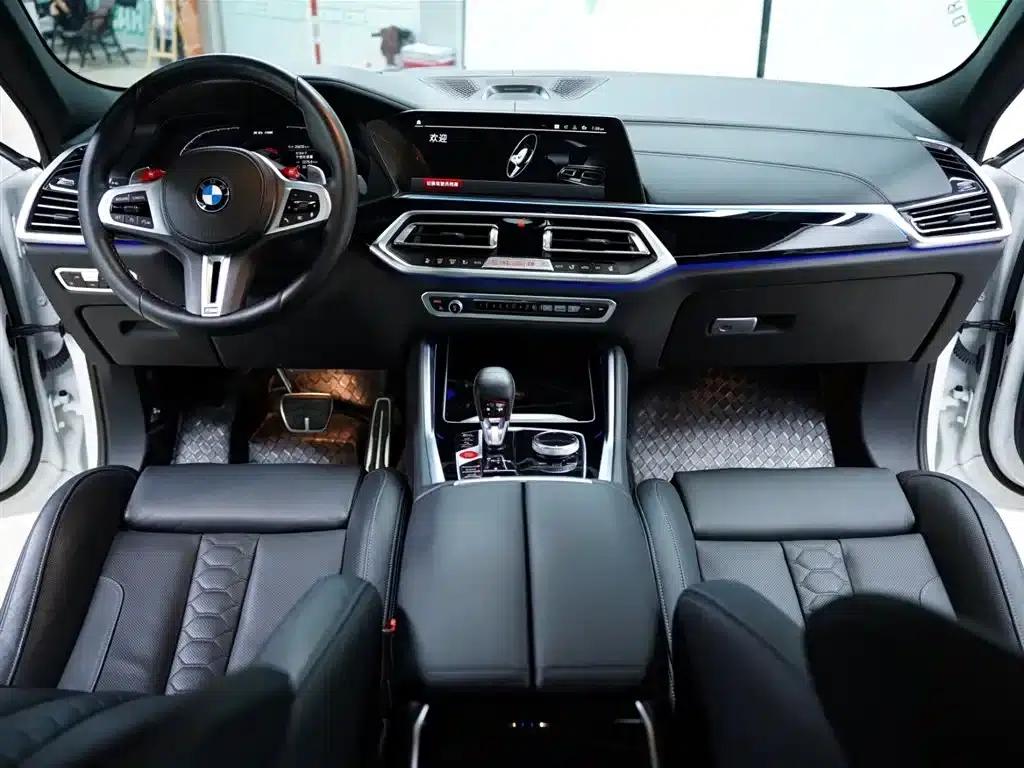 2022 BMW X6 M — миниатюра 44