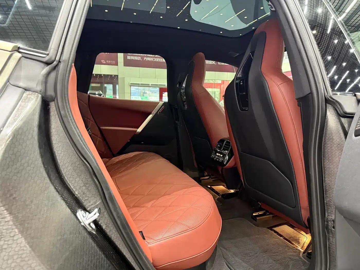 BMW iX M60 2023 M60 — миниатюра 18