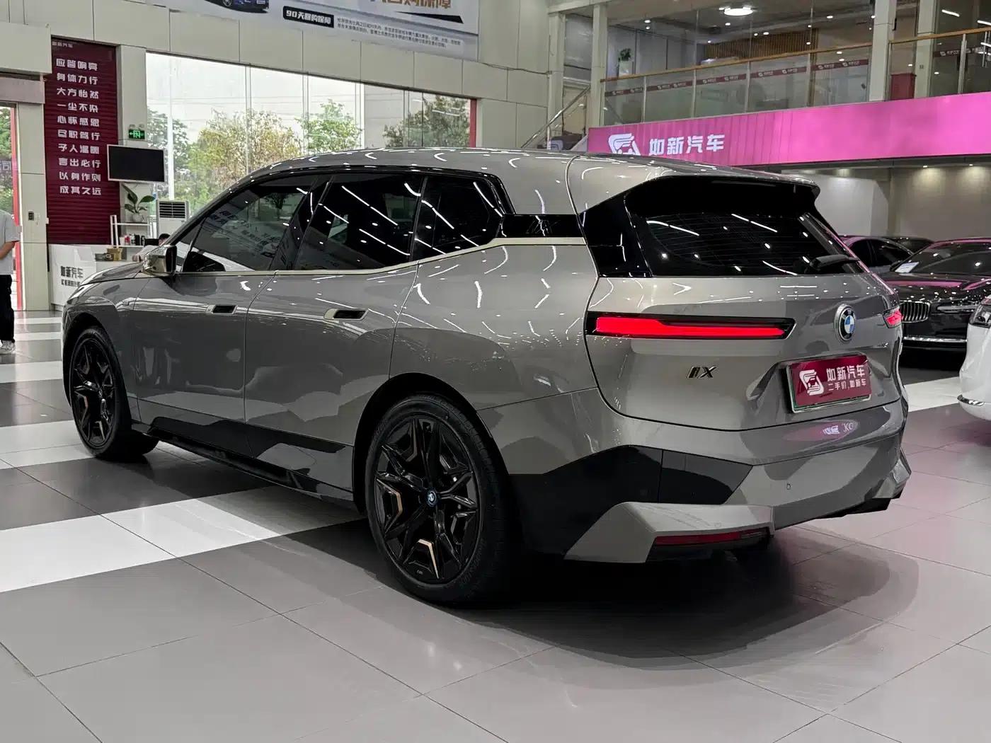 BMW iX M60 2023 M60 — миниатюра 4