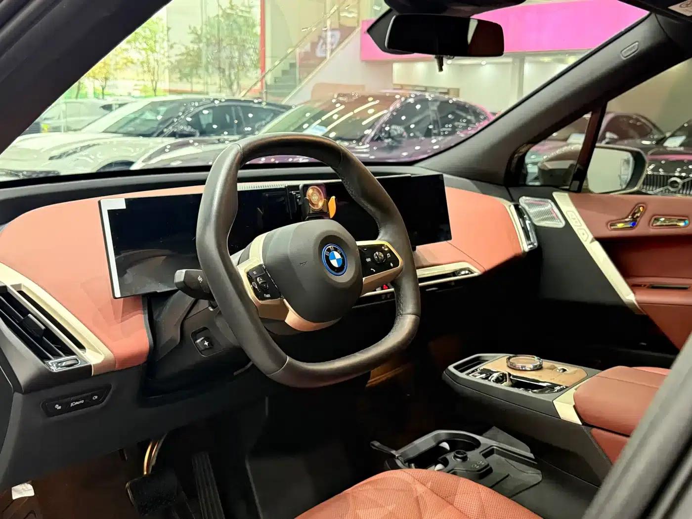 BMW iX M60 2023 M60 — миниатюра 10