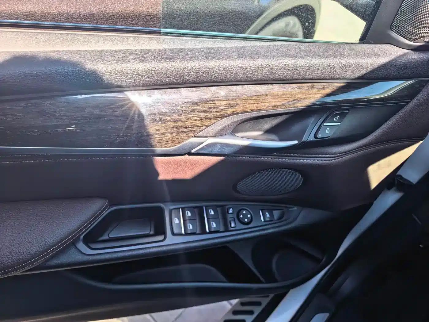 2016 BMW X5 PHEV Imported Model xDrive40e — миниатюра 12
