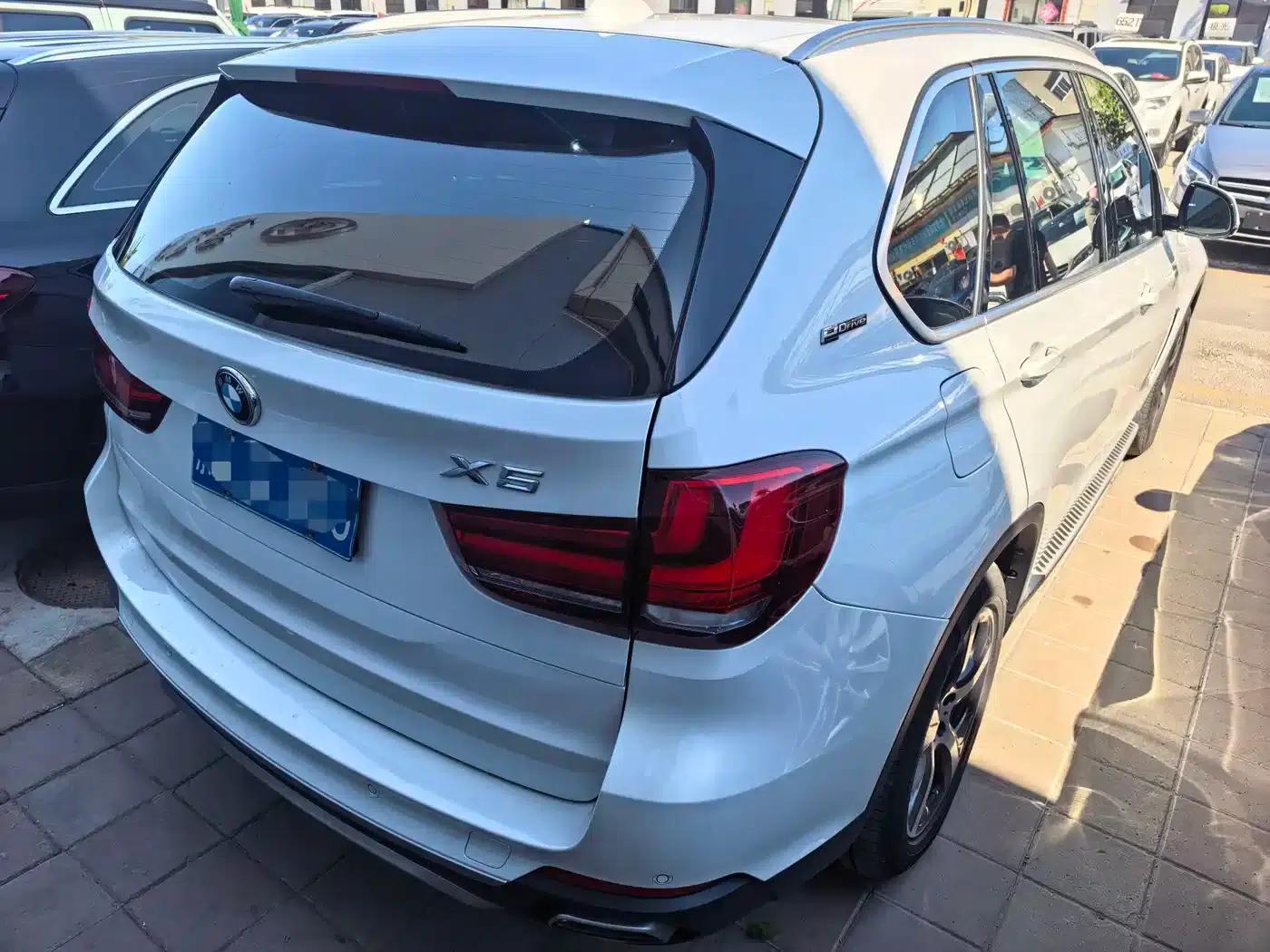 2016 BMW X5 PHEV Imported Model xDrive40e — миниатюра 4