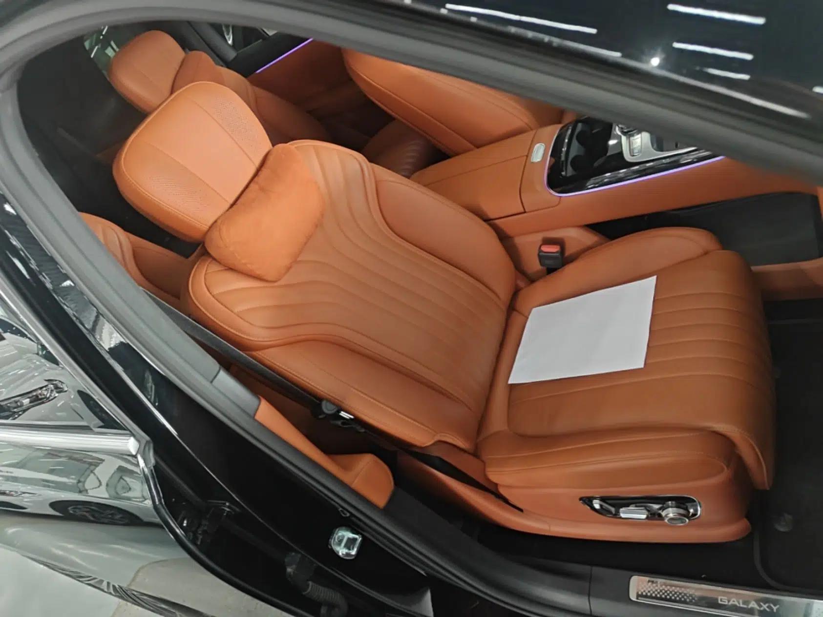 Geely Galaxy M9 2025 Model 210km Four-Wheel-Drive Leading Edition — миниатюра 23