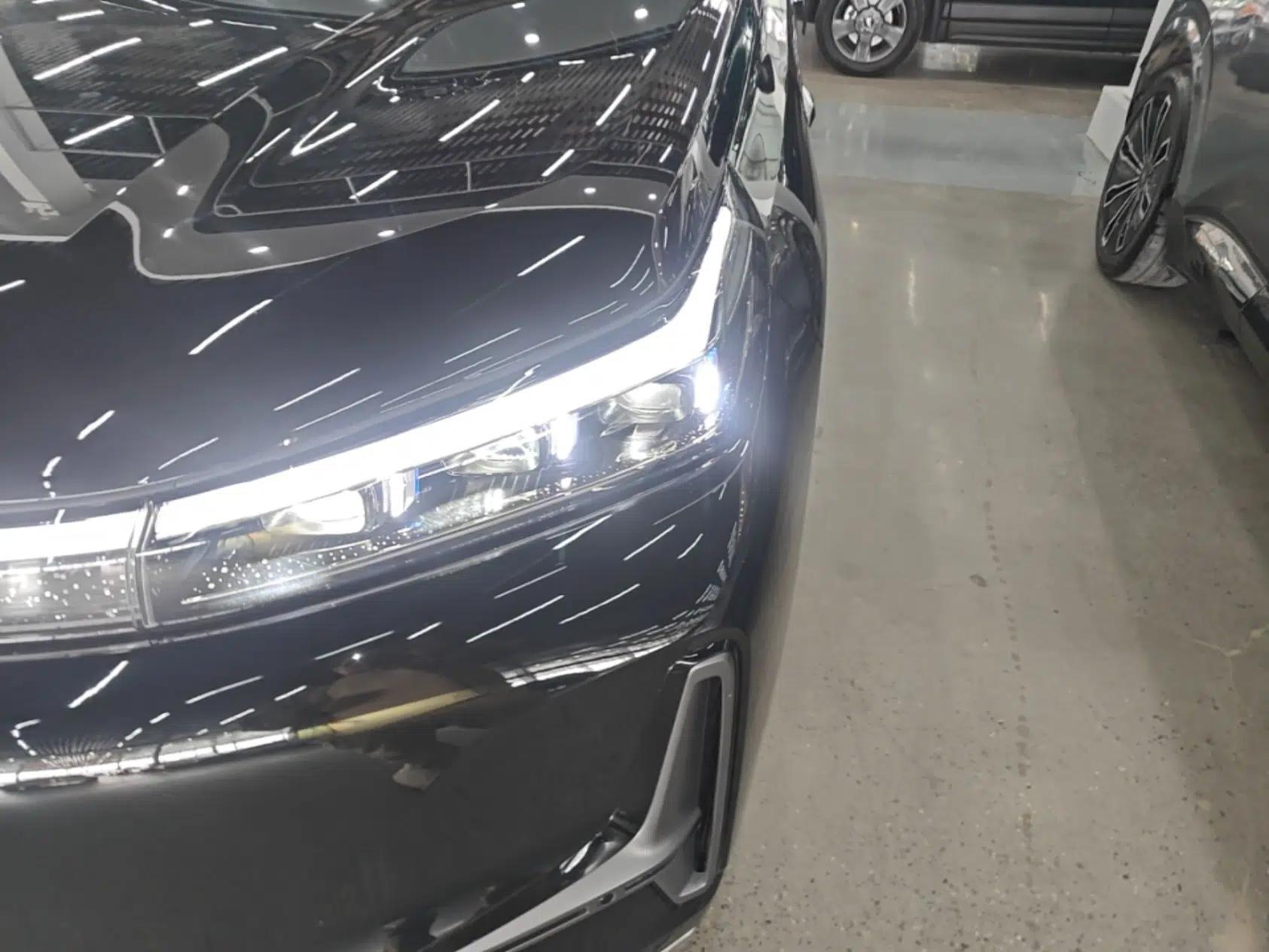 Geely Galaxy M9 2025 Model 210km Four-Wheel-Drive Leading Edition — миниатюра 5