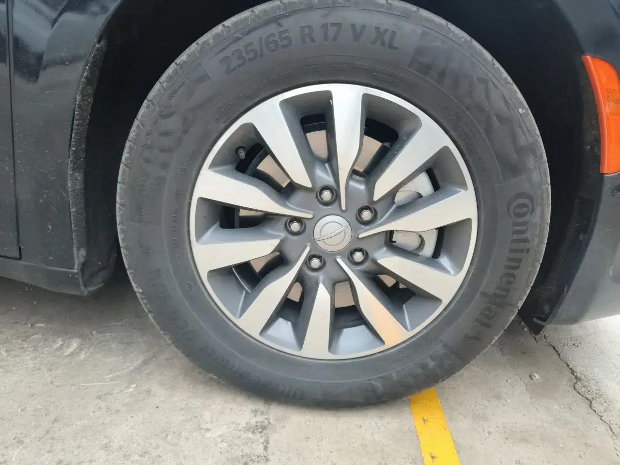 Chrysler Grand Voyager PHEV 2019 3.6L Plug-in Hybrid — миниатюра 8