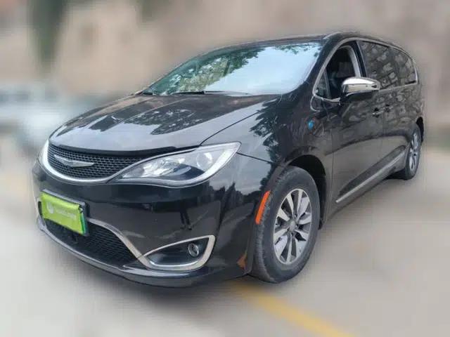 Chrysler Grand Voyager PHEV 2019 3.6L Plug-in Hybrid