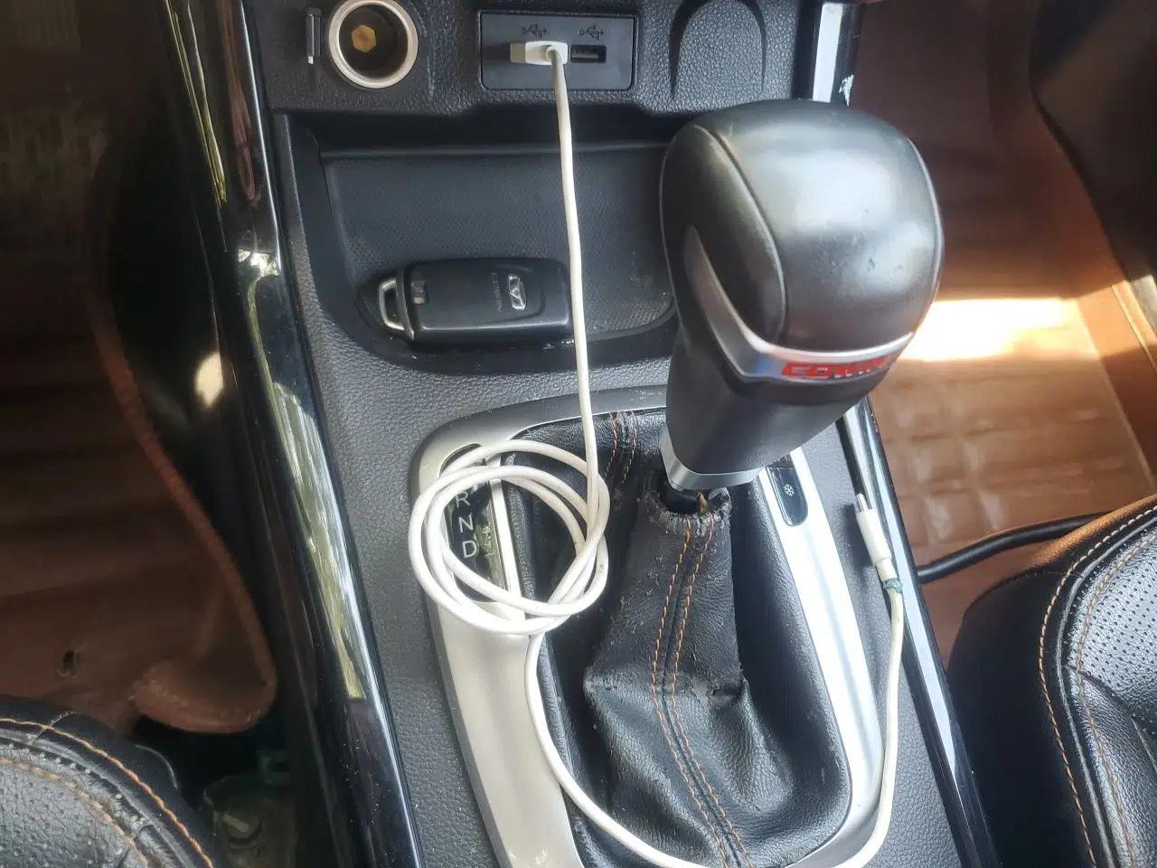 Cowin X3 2016 1.6L CVT Enthusiast Edition — миниатюра 15
