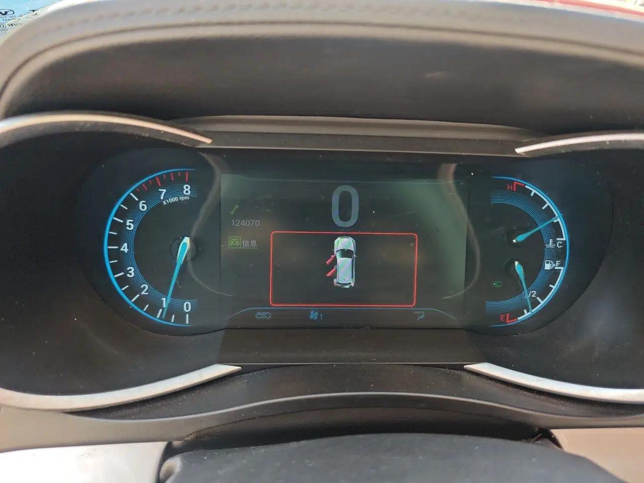 Cowin X3 2016 1.6L Manual Enthusiast Edition — миниатюра 12
