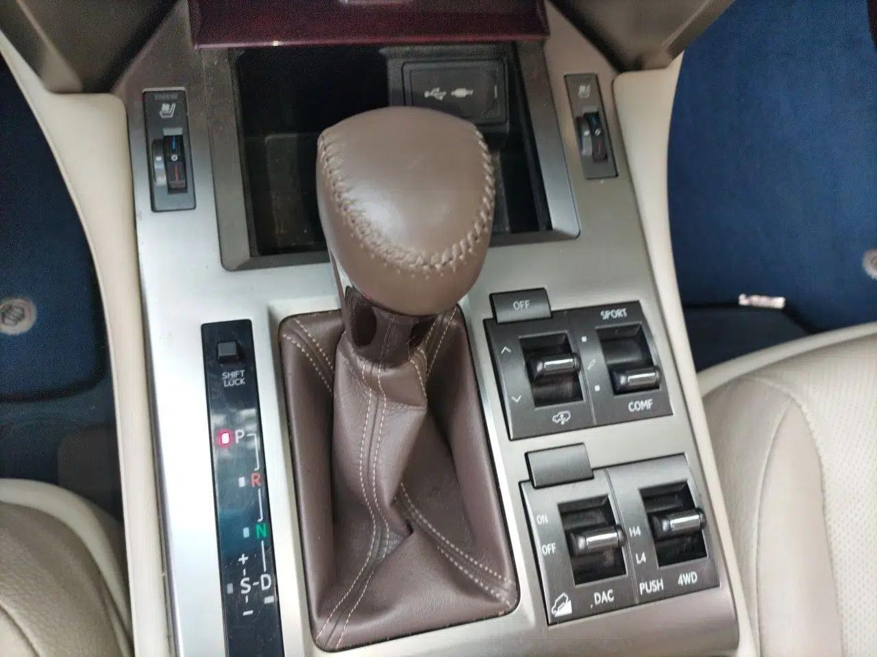 Lexus GX  — миниатюра 15