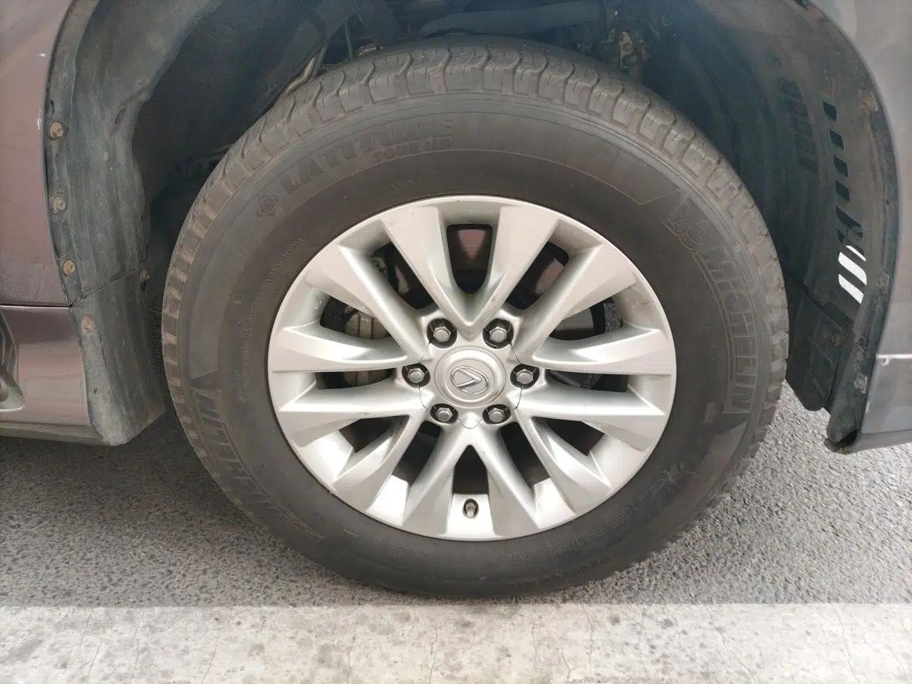 Lexus GX  — миниатюра 8
