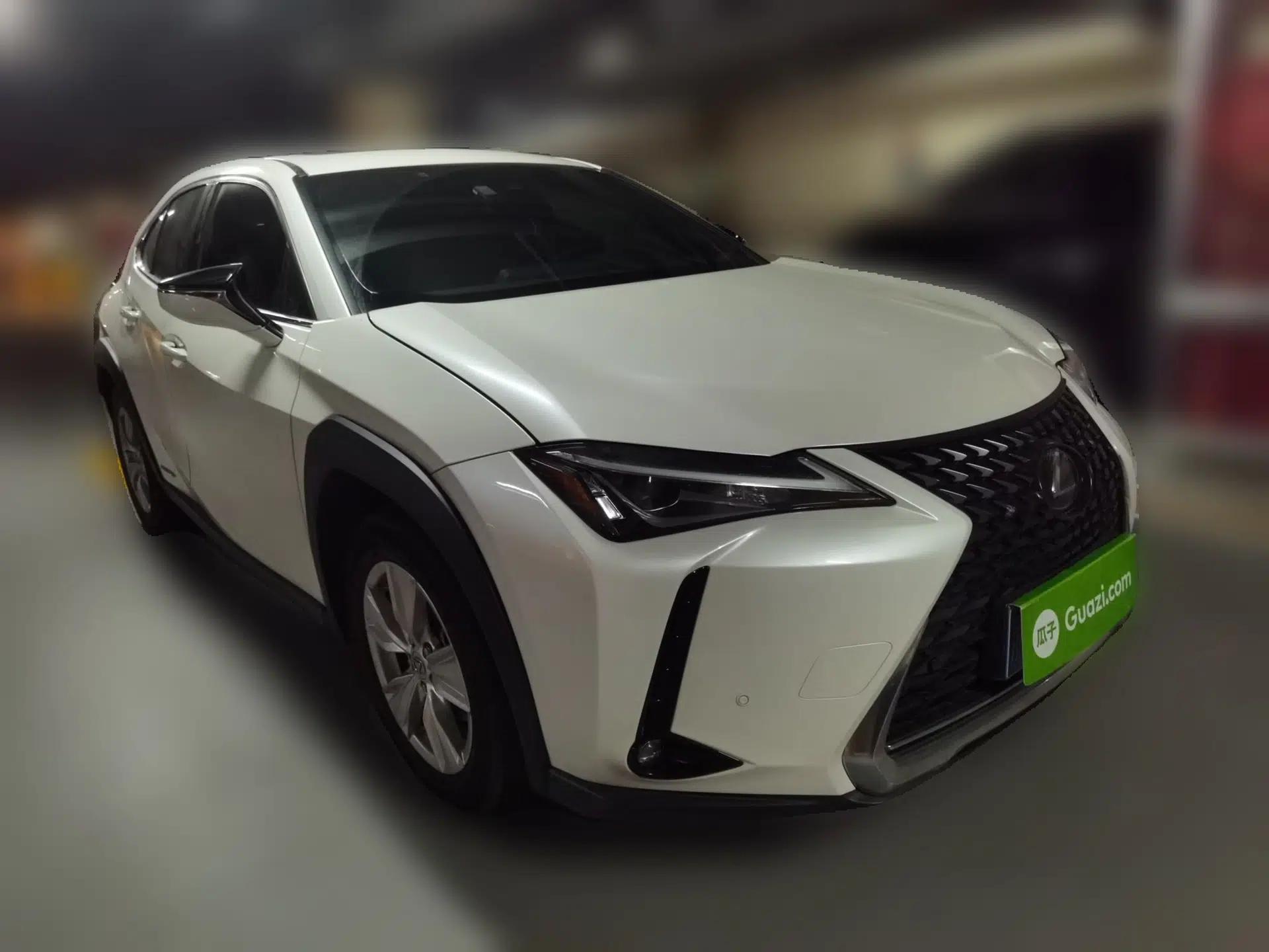 Lexus UX 2020 260h Explore & Adventure Edition — миниатюра 3