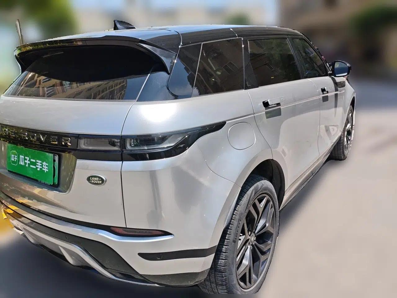 Land Rover Range Evoque New Energy 2022 Aurora L P300e Plug-in Hybrid Electric Version — миниатюра 6