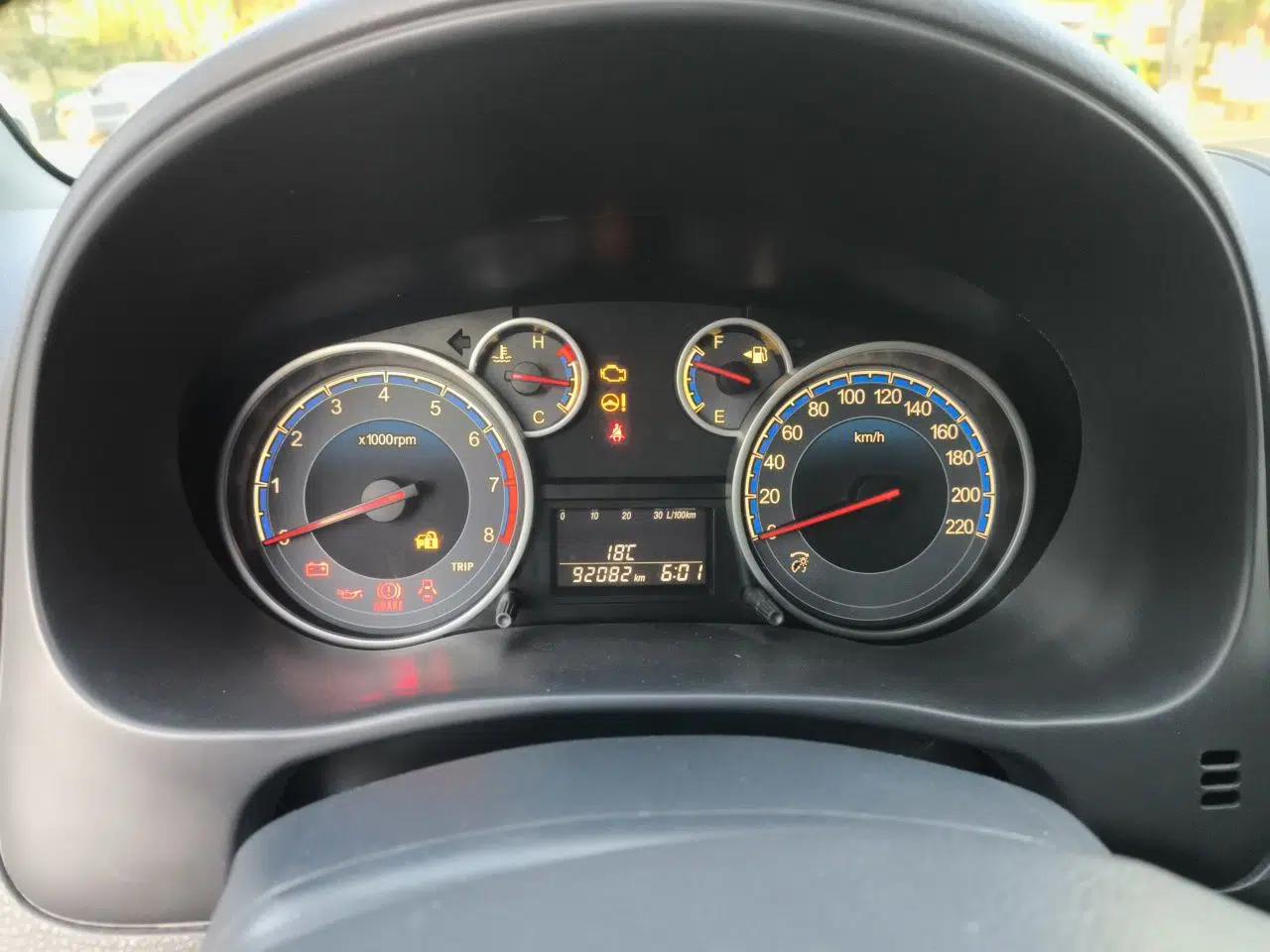 Suzuki SX4 2012 1.6L Manual Ruiqi Model — миниатюра 12