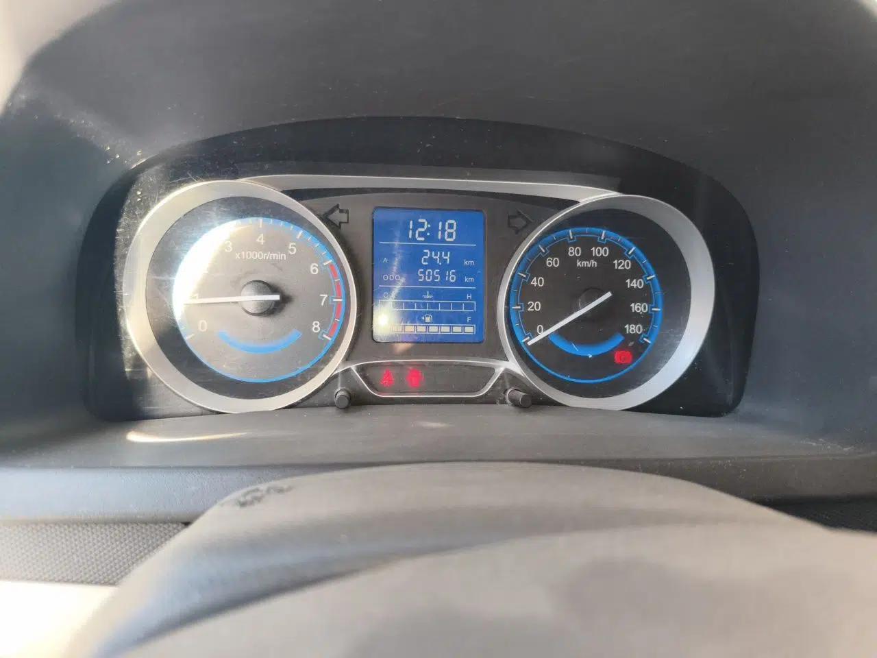 Suzuki Wagon R X5 2016 1.4L Entry Model China V Standard — миниатюра 13