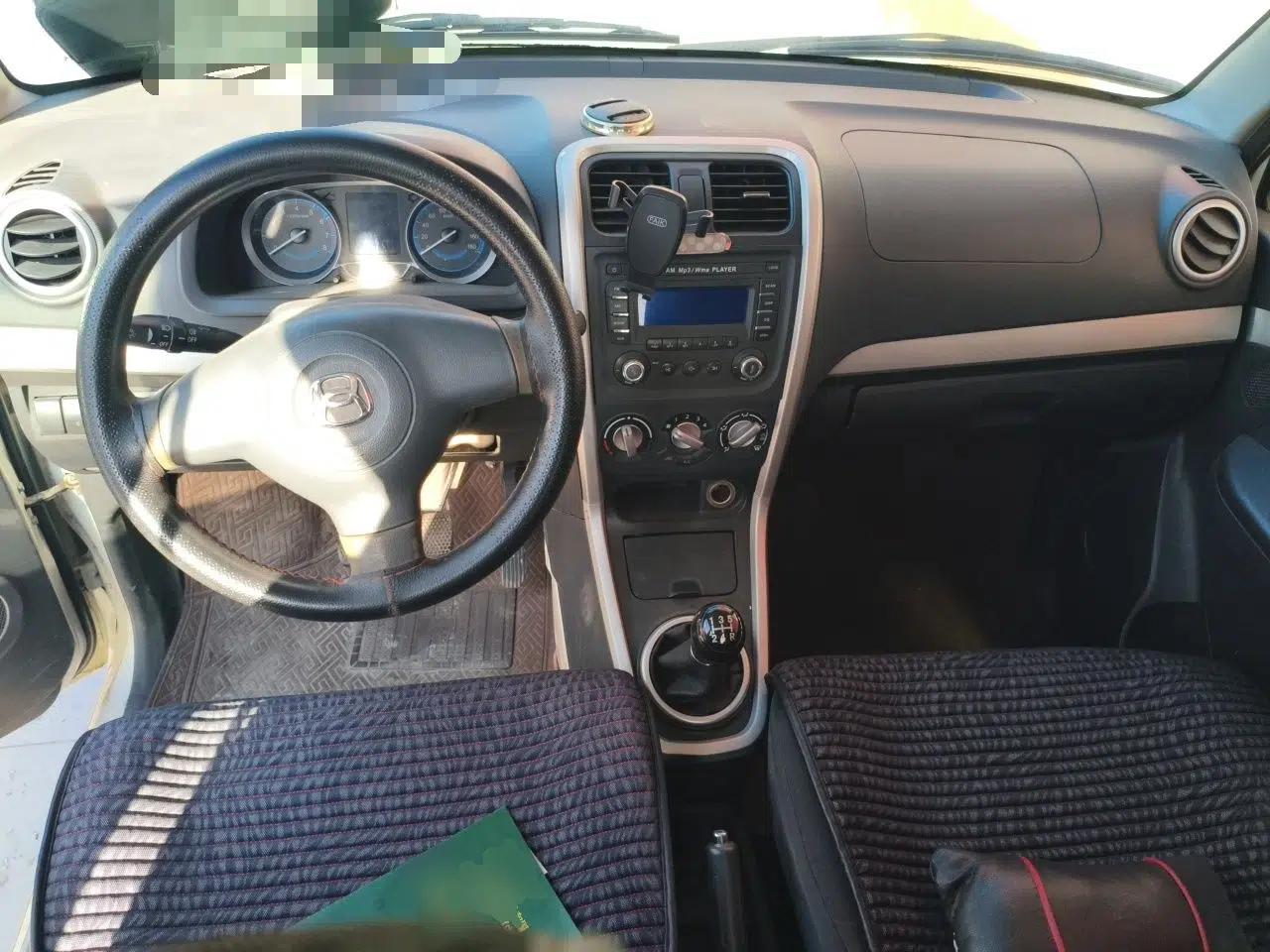 Suzuki Wagon R X5 2016 1.4L Entry Model China V Standard — миниатюра 10