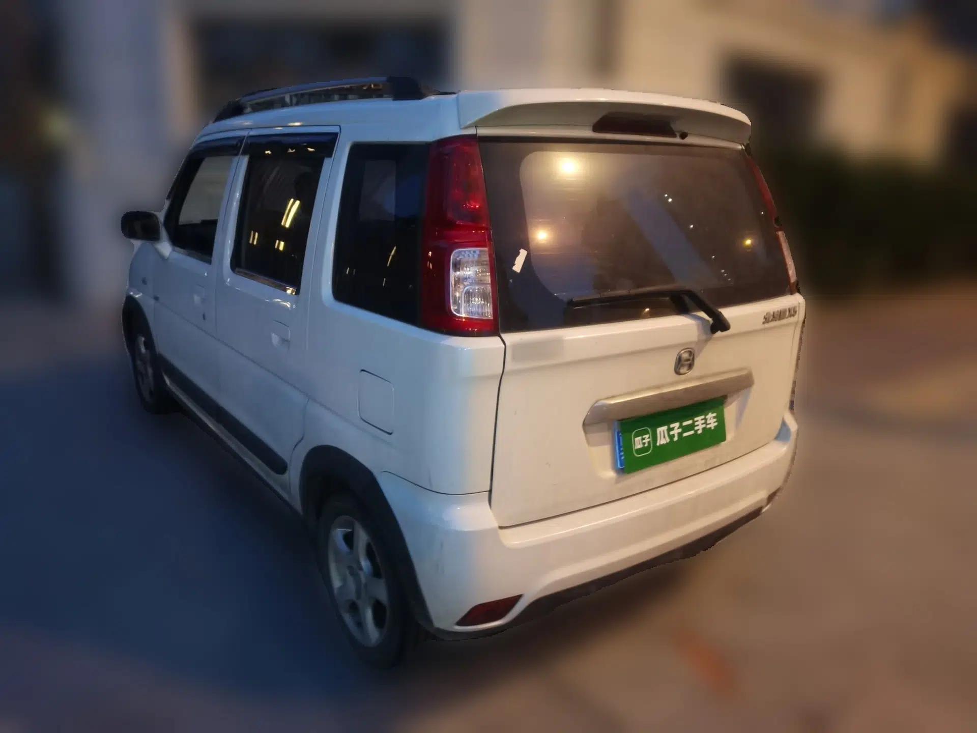 Suzuki Wagon R X5 2013 Cruise Edition 1.4L VVT Luxury Model China IV Standard — миниатюра 4