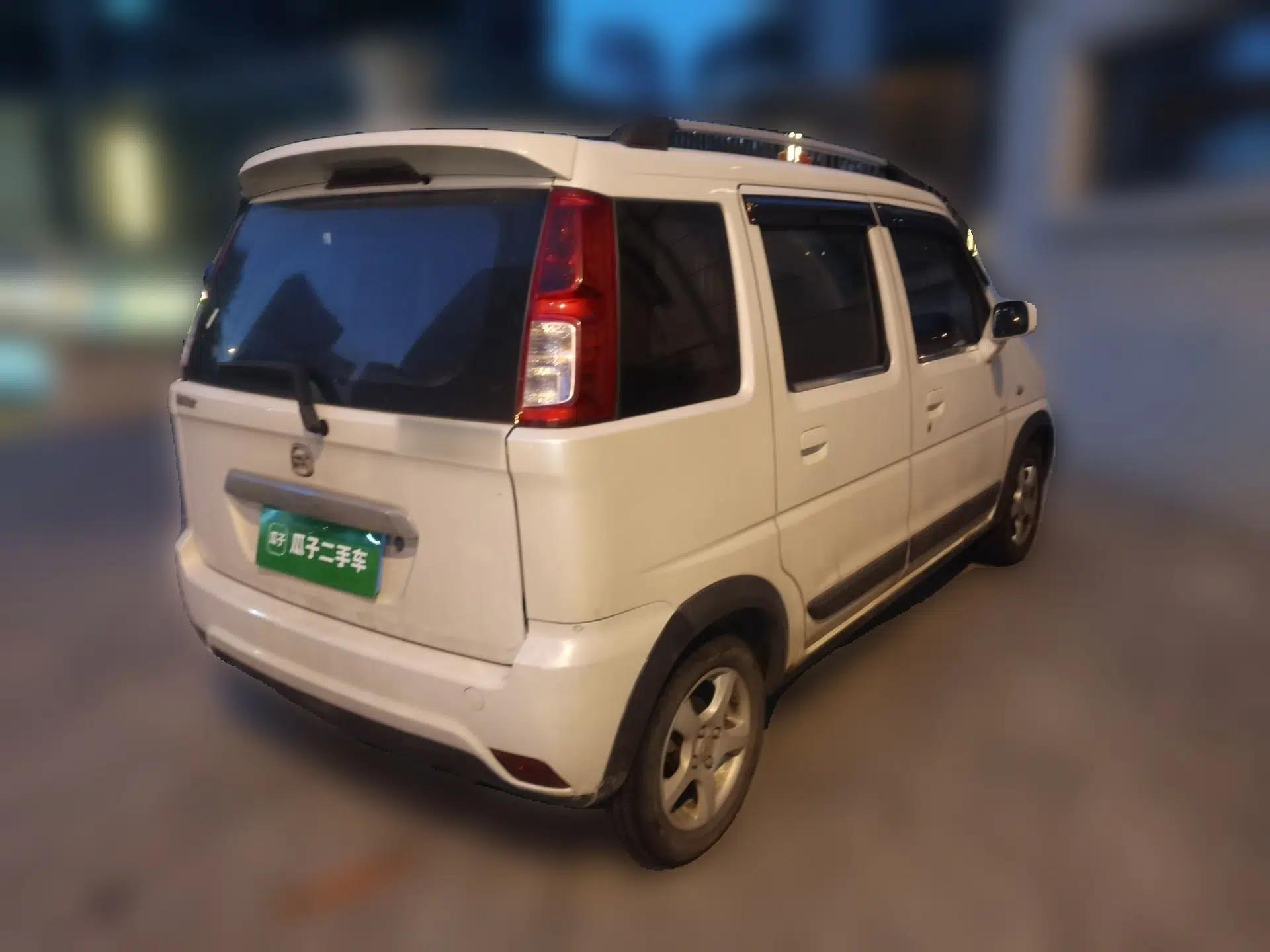 Suzuki Wagon R X5 2013 Cruise Edition 1.4L VVT Luxury Model China IV Standard — миниатюра 6