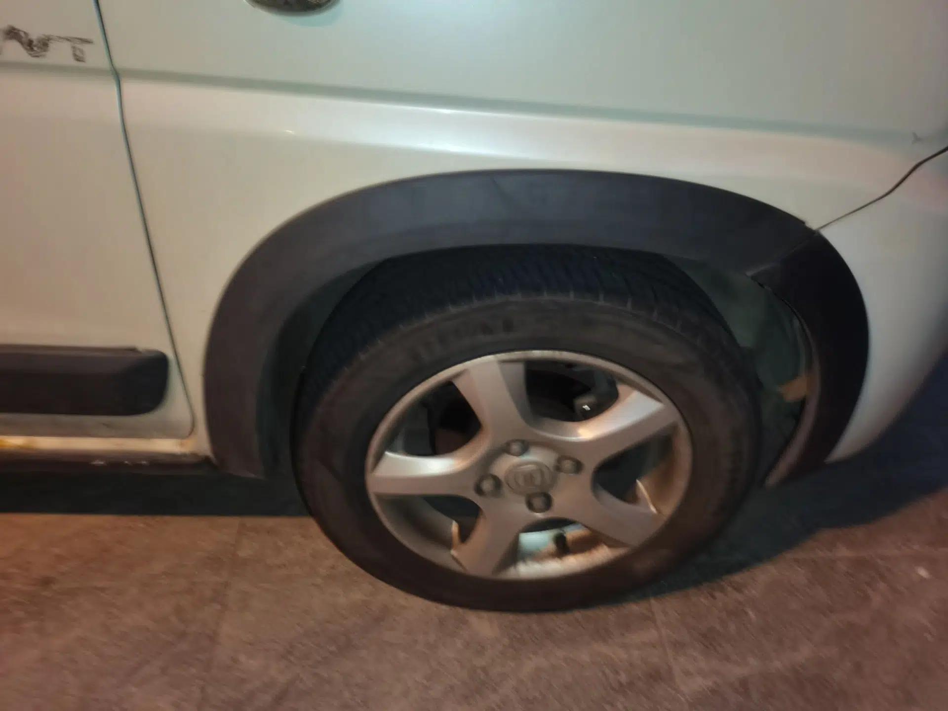 Suzuki Wagon R X5 2013 Cruise Edition 1.4L VVT Luxury Model China IV Standard — миниатюра 8