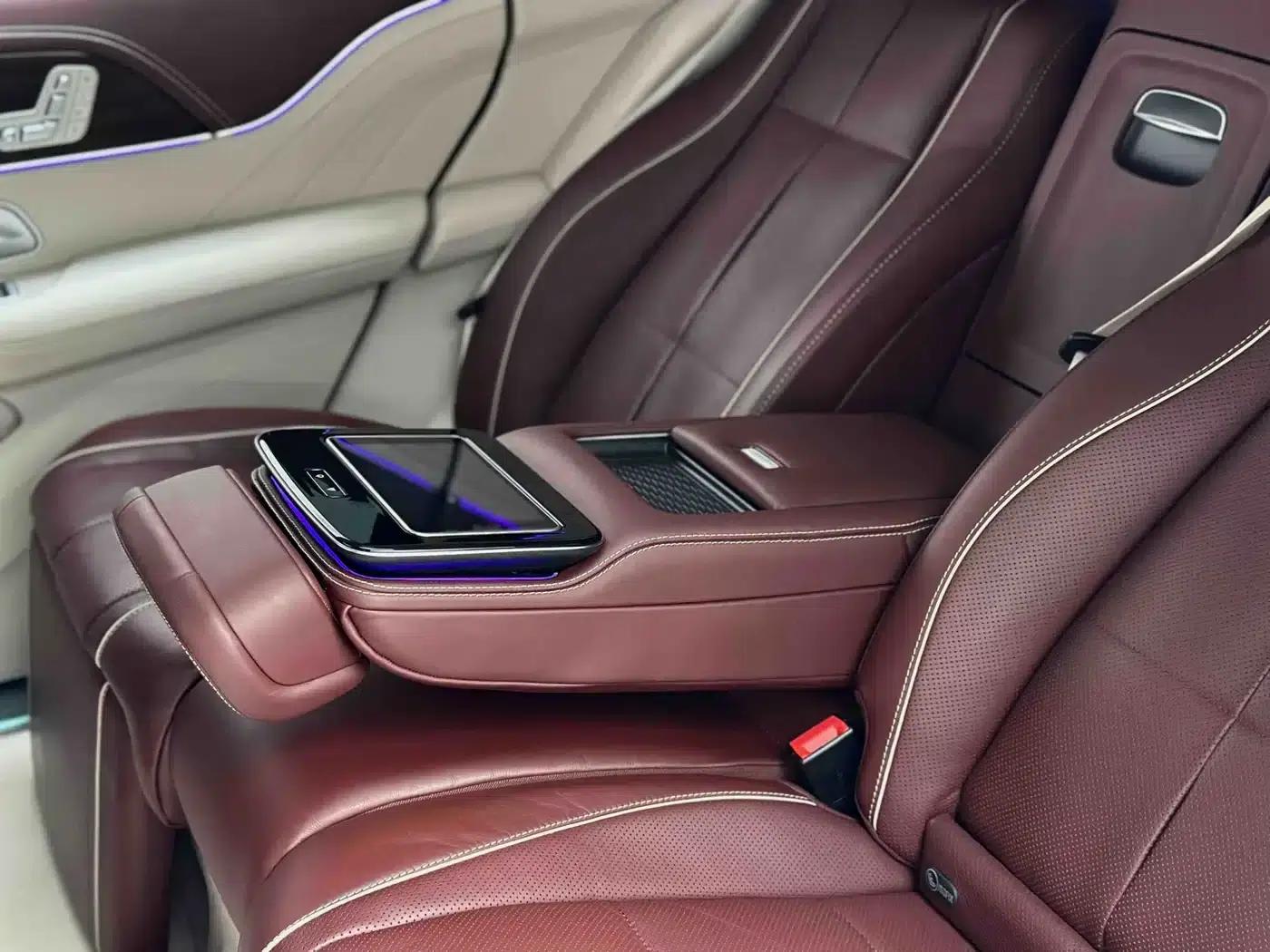 2021 Maybach GLS 480 4MATIC — миниатюра 17