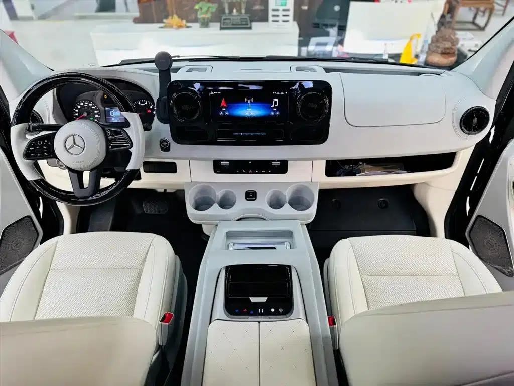 2022 Sprinter 2.0L Automatic — миниатюра 20