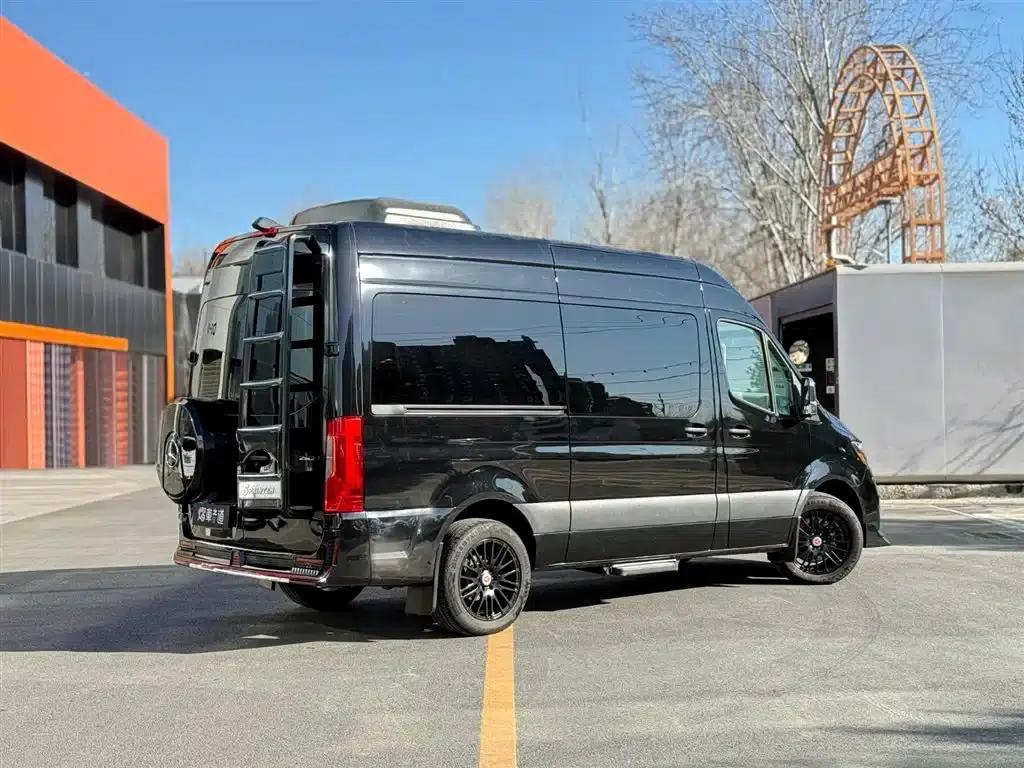 2022 Sprinter 2.0L Automatic — миниатюра 3
