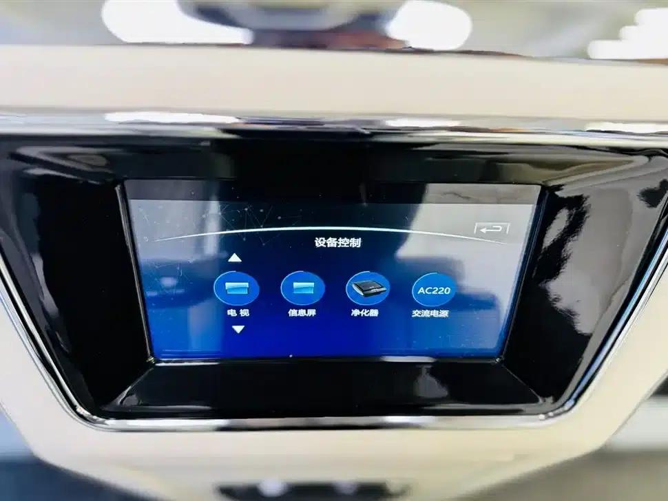 2022 Sprinter 2.0L Automatic — миниатюра 29