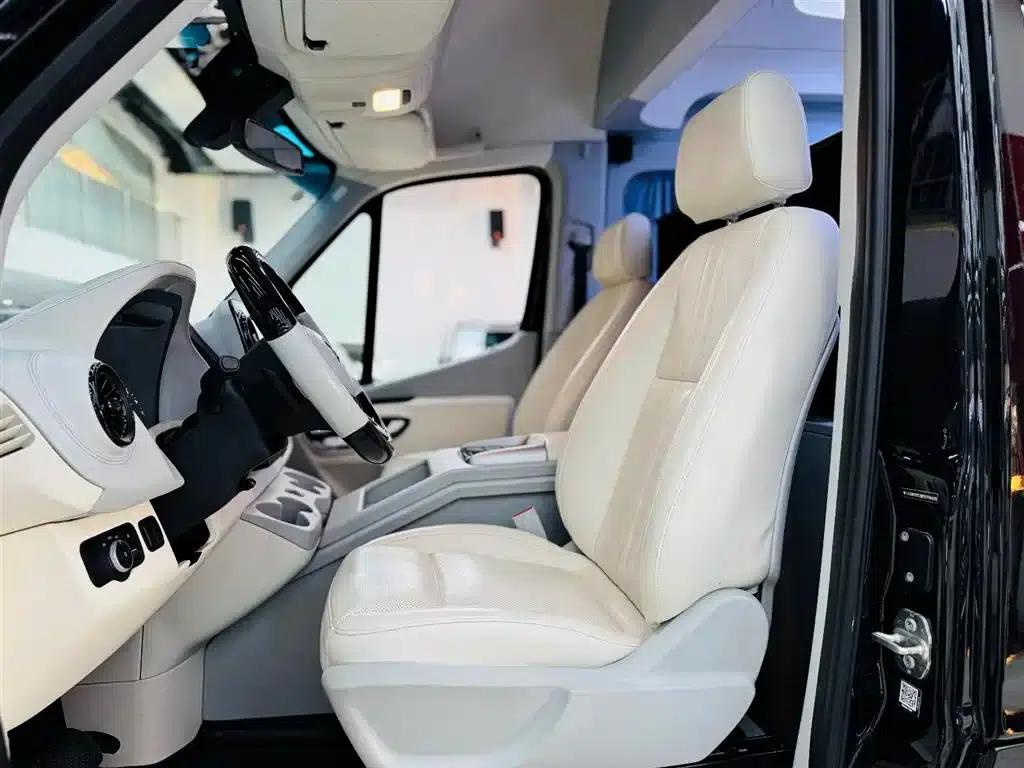 2022 Sprinter 2.0L Automatic — миниатюра 6