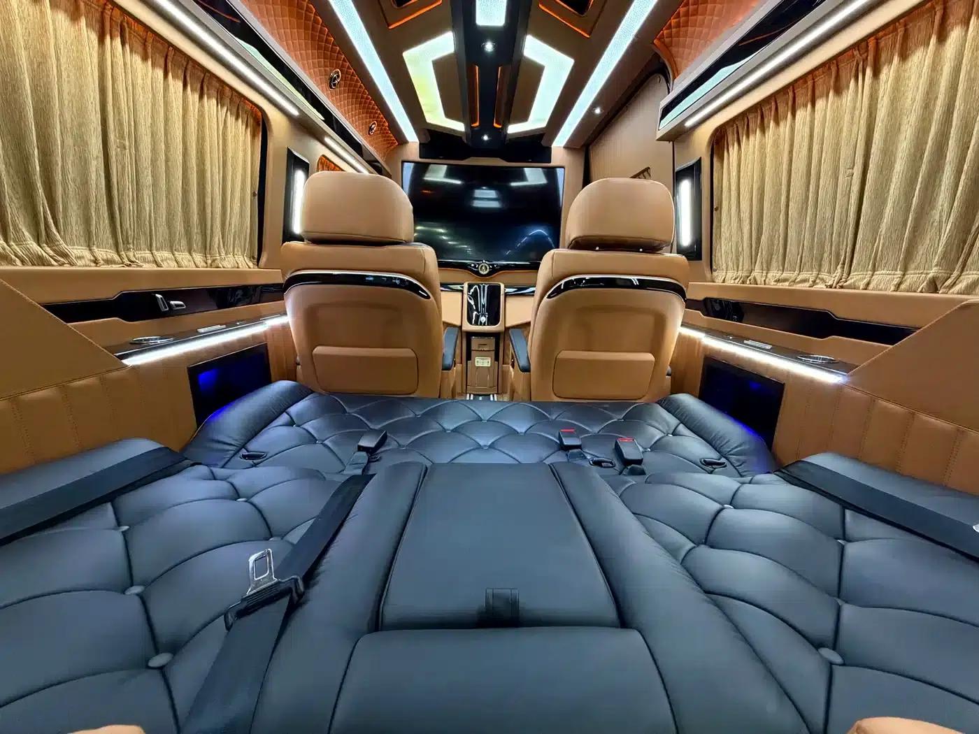 2018 Sprinter 3.5L Automatic — миниатюра 16