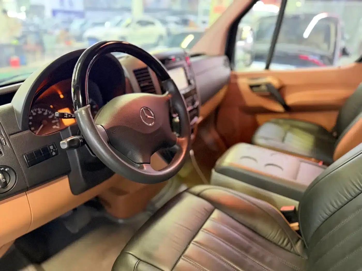 2018 Sprinter 3.5L Automatic — миниатюра 4