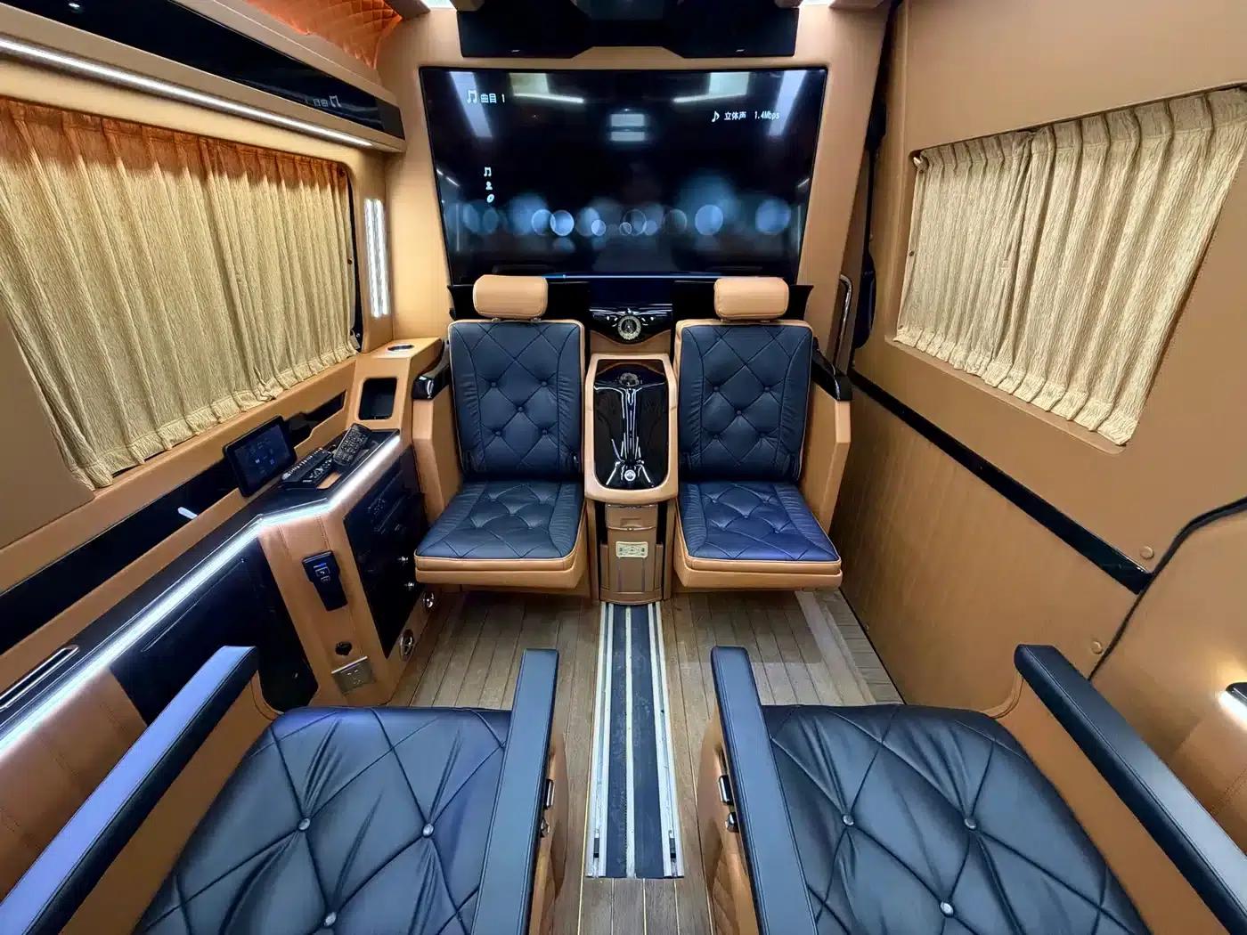 2018 Sprinter 3.5L Automatic — миниатюра 7